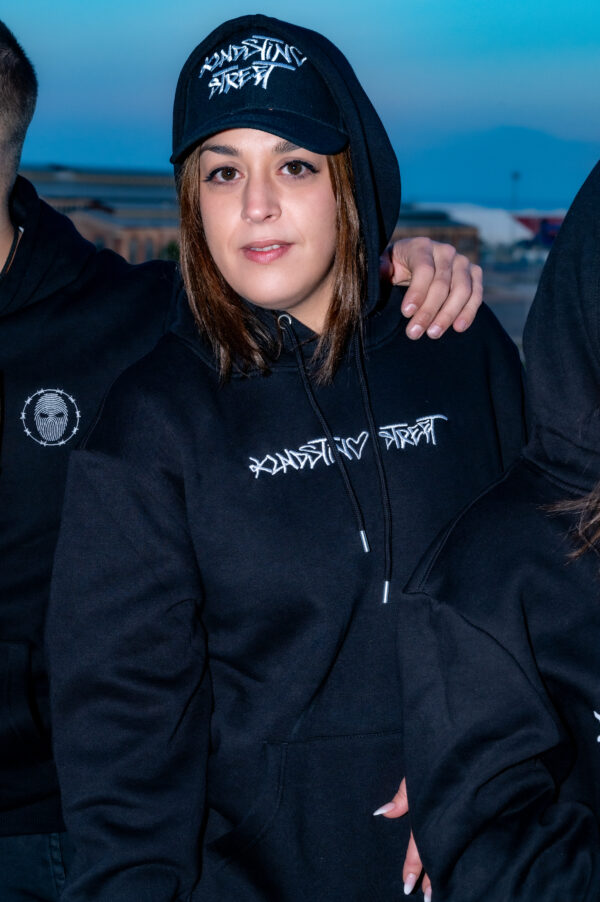 SUDADERA 'TAGLINE BORDADO' - Imagen 2